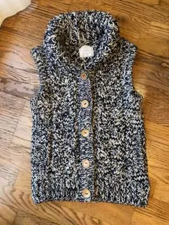 SHIPSウール100%衿つきベスト