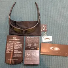 お値下げ　Oakley スポーツサングラス ブラックフレーム イエローレンズ