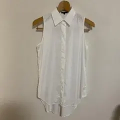 セオリー　インナーに活躍　シャツ　白