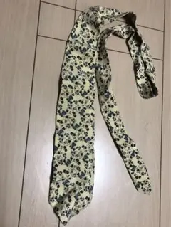 Chloé フラワーパターン ネクタイ