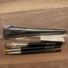 bareMinerals ブルーミングチーブラシ