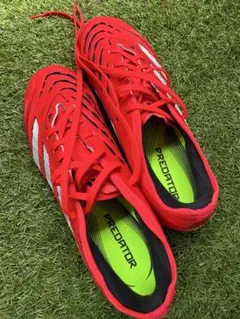 adidas PREDATOR サッカースパイク レッド - メルカリ