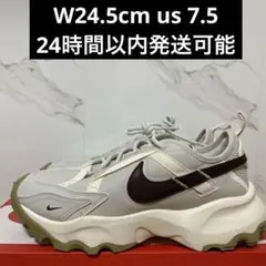 新品　Nike Women's TC 7900 24.5cm