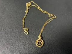 Item thumbnail for item 47c0d09d-810e-476c-807d-63104906614d