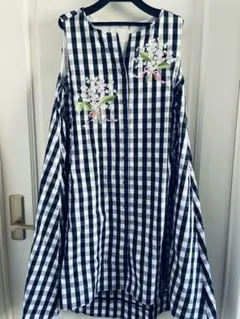 極美品⭐︎チェスティ すずらんモチーフ付きフリルチェックワンピース 0
