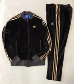 2026年最新】adidas ジャージ セットアップ ベロアの人気アイテム