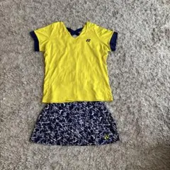 【値下げ】YONEX テニスウェア　レディース　上下セット