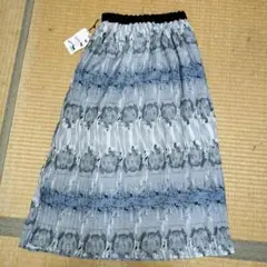 新品タグ付き 鋼の錬金術師　グラニフコラボ　プリーツスカート　クセルクセスの遺跡のサムネイル