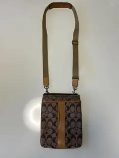 コーチ（COACH）のシグネチャー ジャガード クロスボディバッグ