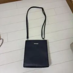 ブラック ショルダーバッグのサムネイル