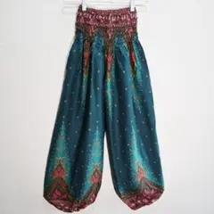 Item thumbnail for item 9a2f4d7f-2af4-422d-81b0-8b4666aacb1c