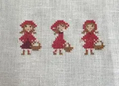 クロスステッチ完成品 赤ずきんのサムネイル