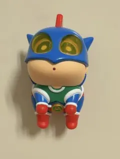 toptoy クレヨンしんちゃん めじるしチャーム アクション仮面