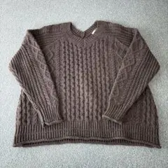 YEVS Vネックニット　チャコールグレー