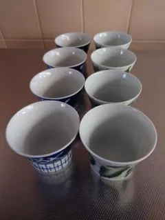 陶器の器　茶碗蒸しに最適。4個✕2柄　 計８個