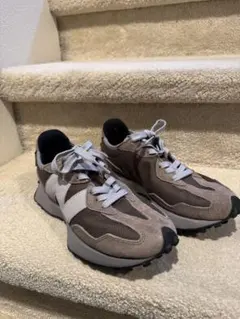 【レアカラー】ニューバランス 327 22.5cm