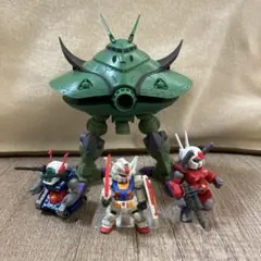 SD ビグ・ザム　 ガンダムコンバージ　ガンダム、ガンキャノン、ガンタンク