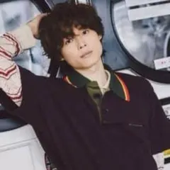 2026年最新】松村北斗 服の人気アイテム - メルカリ