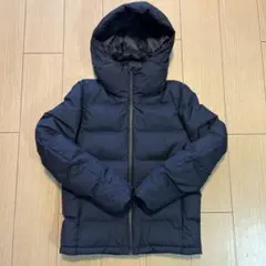 【美品】UNIQLO/ユニクロ　シームレスダウンパーカー　ネイビー S