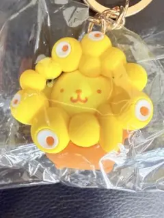 【新品】推しカラーサンリオ　ポムポムプリン ミャクミャクキーホルダー