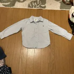 水色の綿100%長袖シャツ