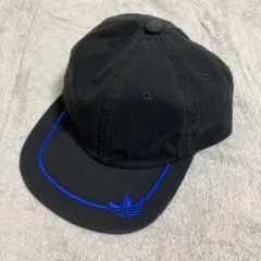 アディダス adidas JX7974黒キャップ 青い刺繍ロゴ付