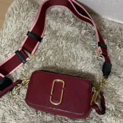 MARC JACOBSレッド ショルダーバッグ 合成皮革 - メルカリ