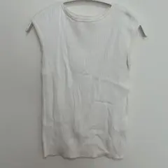 ユニクロ　UVカットスーピマコットンフレンチスリーブセーター