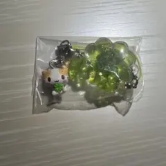 サンリオ　シークレットクローバーストラップ　マシュマロみたいなふわふわにゃんこ