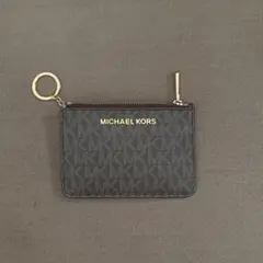 【値下げ】MICHAEL KORS モノグラム 定期入れ