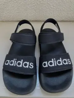 【美品】adidas 黒 キッズ　サンダル ストラップあり　20cm ブラック