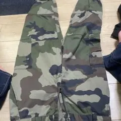 迷彩 カーゴパンツ 複数ポケット