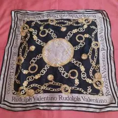 ルドルフヴァレンチノ スカーフ