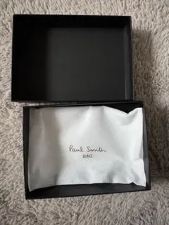 Berluti リボン付きギフトボックス - メルカリ