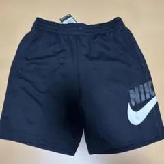 新品未使用品　NIKE SB ショートパンツ BQ9427-010 Mサイズのサムネイル
