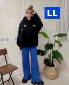 Item thumbnail for item 3bc7ba18-6cd6-4e26-a863-923d7b5b0038