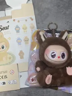 ラフフ　シークレット　ラブブレプリカぬいぐるみ