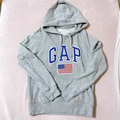 【匿名発送】GAP パーカー