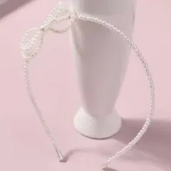 キッズ　パール　カチューシャ　入学式　卒園式　入園式　発表会　髪飾り　リボン