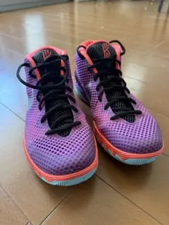 2025年最新】ナイキ カイリー1の人気アイテム - メルカリ