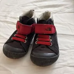 ノースフェイス　kidsシューズ