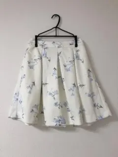 allamanda INGNI snidel 花柄スカート