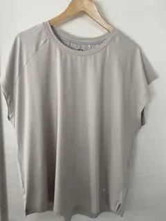 OAKLEY レディースＴシャツXL スポーツウェアのサムネイル