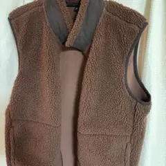 無印　ボアフリースベスト