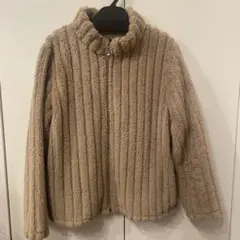 ベージュ フリースジャケット ジップアップ　M〜Ｌ