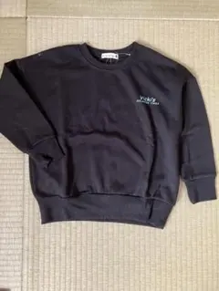 branshes 黒 トレーナー 130cm 新品未使用タグ付き