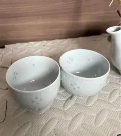 花模様の湯飲み2個セット