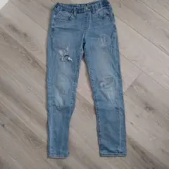 UNIQLO キッズ デニムパンツ 140cmのサムネイル