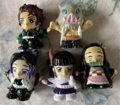 鬼滅の刃　すくい人形　マスコット　フィギュア　s