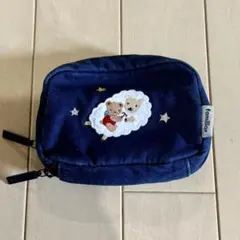 美品 ファミリア アクセサリーポーチ 星座 山羊座 - メルカリ
